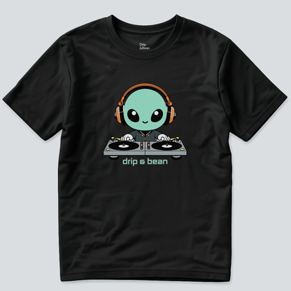 Alien DJ Graphic T-Shirt